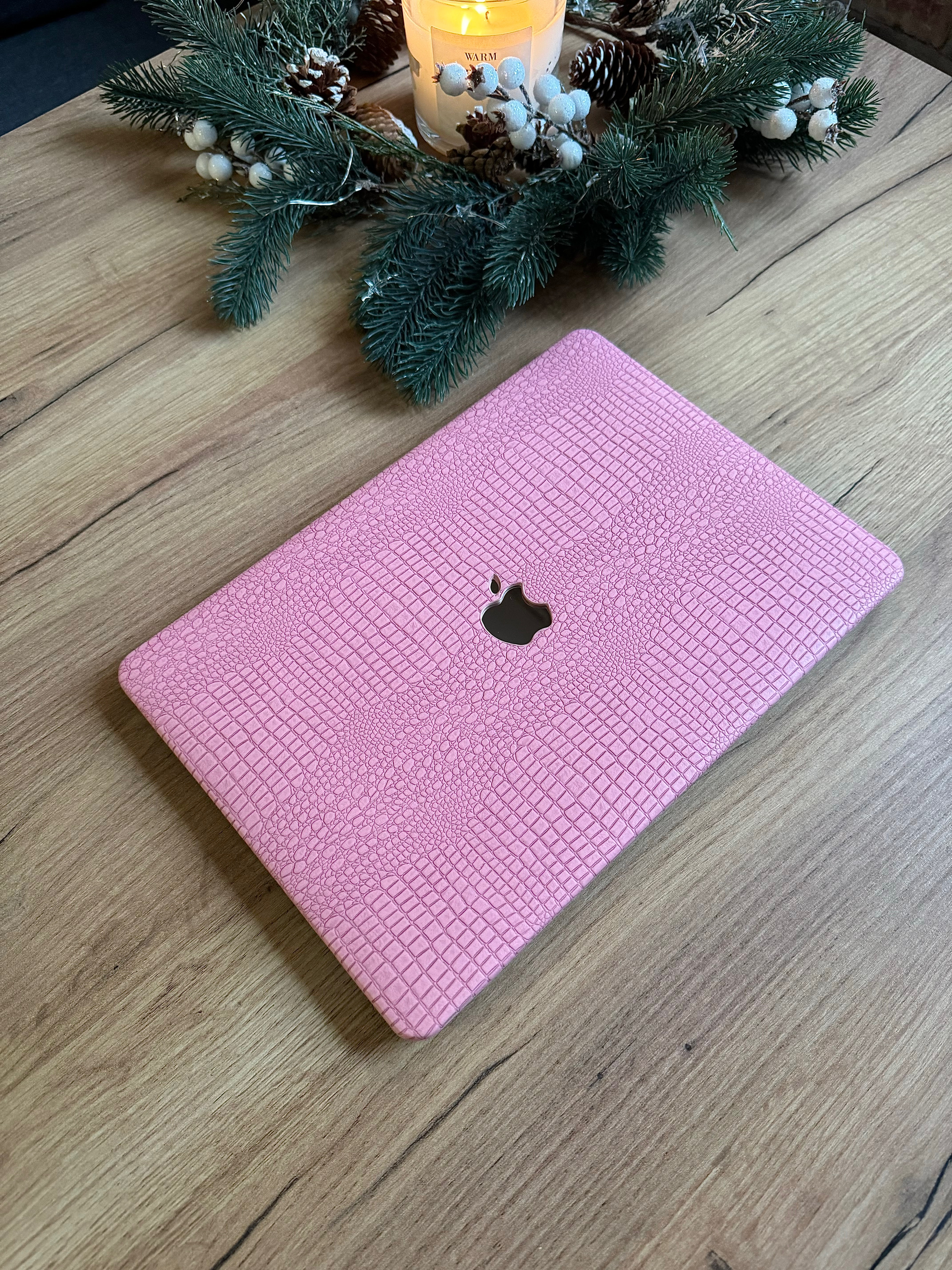 Чохол накладка шкіряна на MacBook Pro 16.2 A2485 | A2780 (Рожевий)