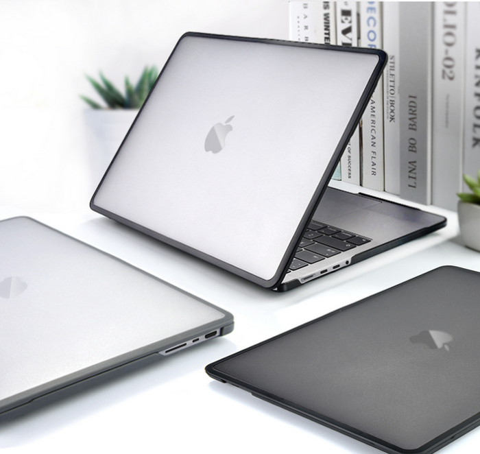 Пластикова накладка c силіконовим бампером для Macbook Pro 13,3" A1989, A2159, A2251, A2289, A2338,  (Черный прозрачный + Черный бампер)