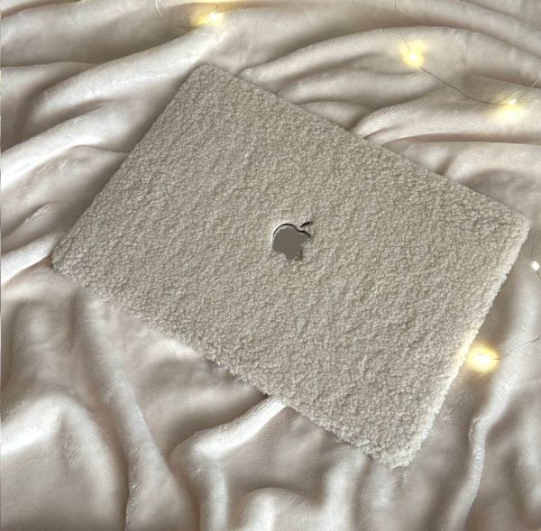 Чохол-накладка тканинний Teddy Fabric PRO для MacBook Pro 16.2" (A2485 / A2780 / A2991). (айворі)