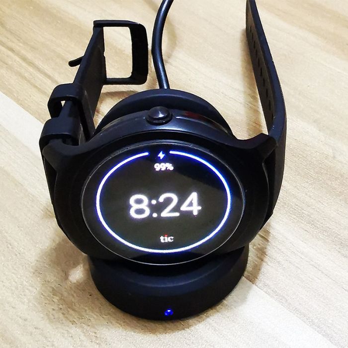 Бездротова зарядна станція для Moto 360 1 / 2 та TicWatch 1 / 2