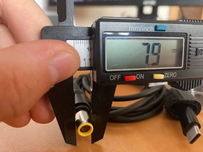 Кабель USB Type-C 65W для зарядки ноутбуків Lenovo  з роз'ємом 7.9×5.5 мм