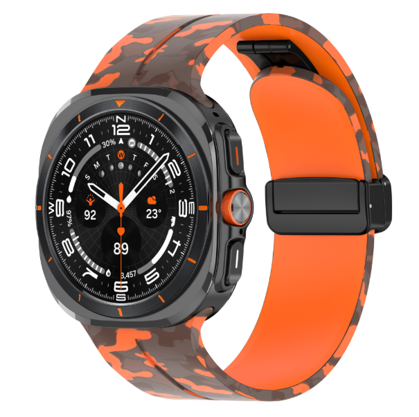 Камуфляжний силіконовий ремінець з магнітною пряжкою для Samsung Galaxy Watch7 Ultra 47 мм (помаранчевий)